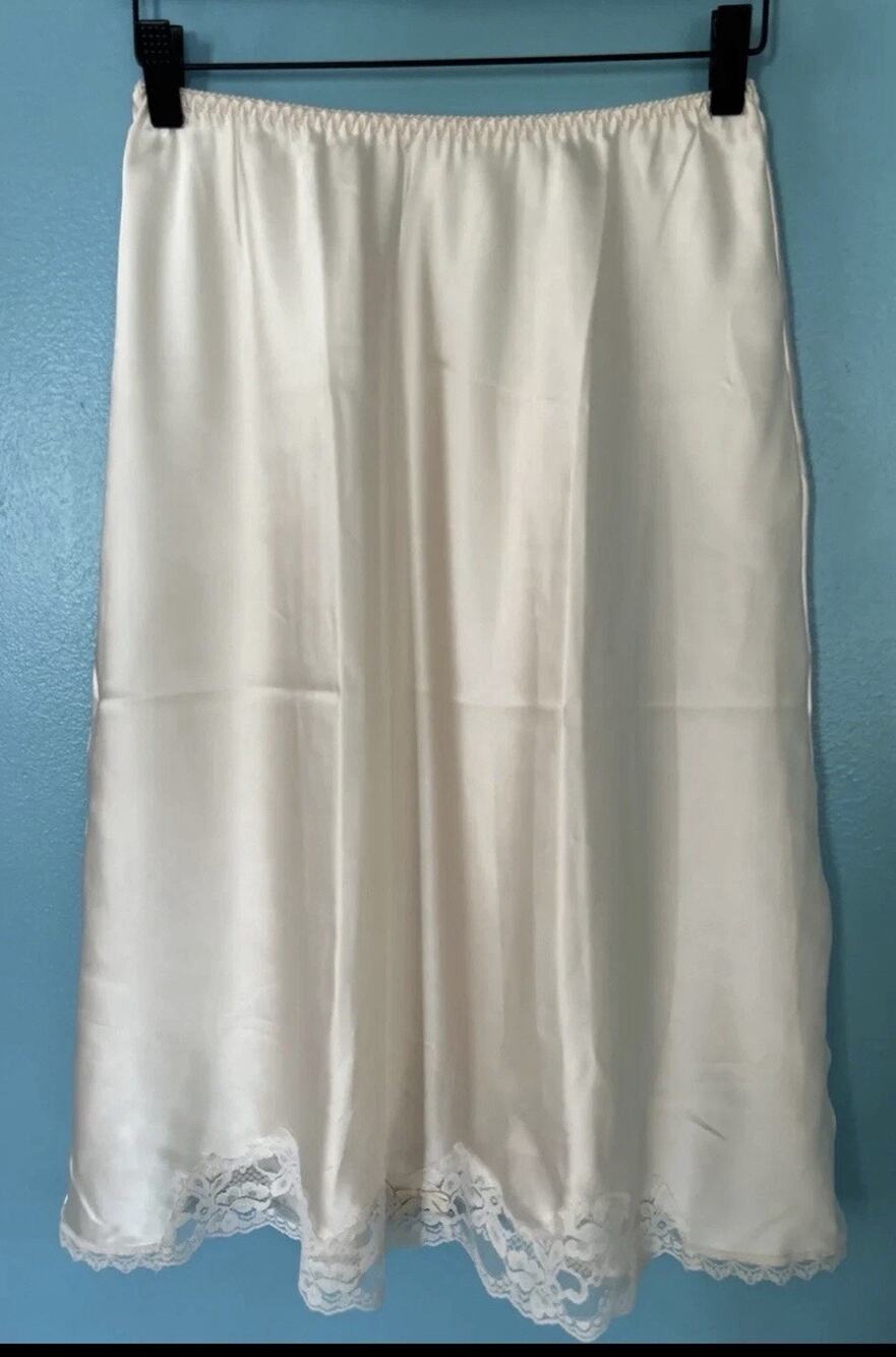 Vintage 60’ MAIDENFORM Something Special Slip Skirt Satin Lace Sz M
